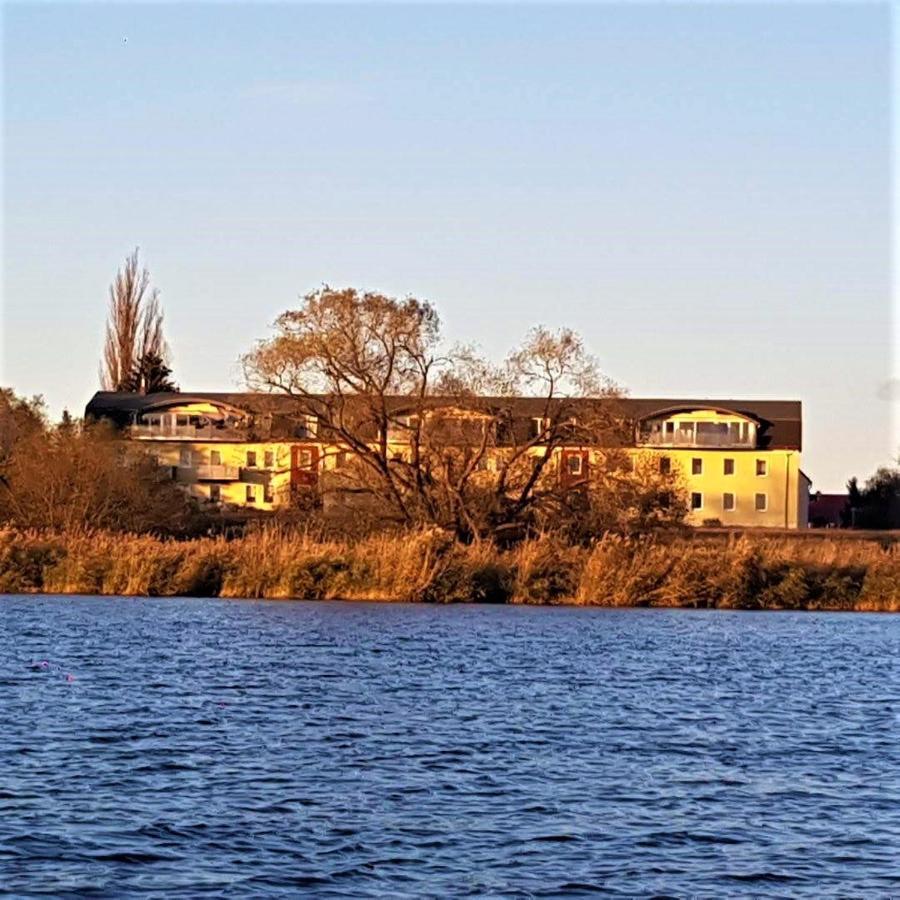 Ferienwohnung Mit Seeblick 勃兰登堡 外观 照片